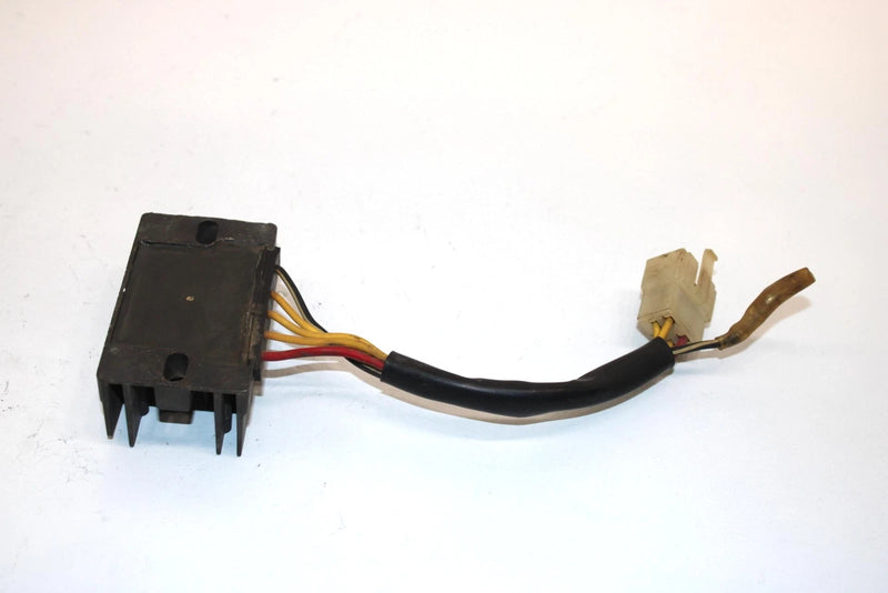 92 Suzuki Quadrunner 230 Lt230e  Oem Voltage Regulator 32800-35B00 AS2