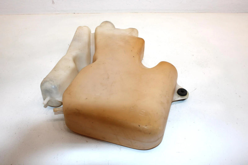 97 Yamaha Venture 600 Vt600a Oem Oil Tank 8CR-21751-00-00 SY35
