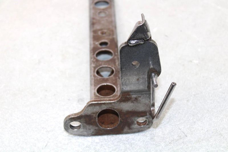 2000 Yamaha  Grizzly Oem Rear Right Foot Rest Support 5GT-27421-00-00 AY35