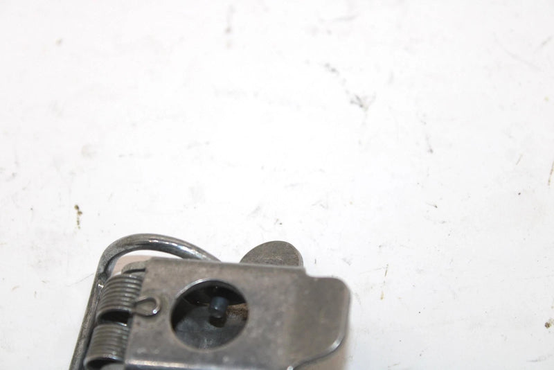 1976 Yamaha Gs340 Oem Latch Assembly 806-77170-00-00 SY71