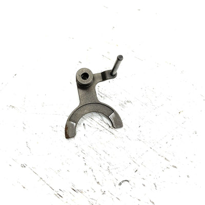 2006  Arctic Cat 650 4x4 V2 Stewart Auto OEM Front Diff Fork 0402-998 AA37