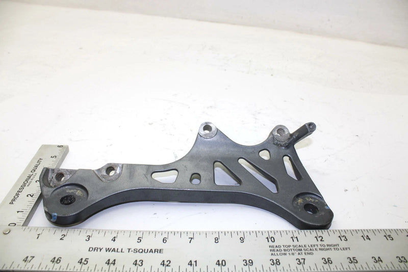 96 Yamaha Wave Runner III OEM Left Engine Mount 6R7-21415-01-00 JY0 