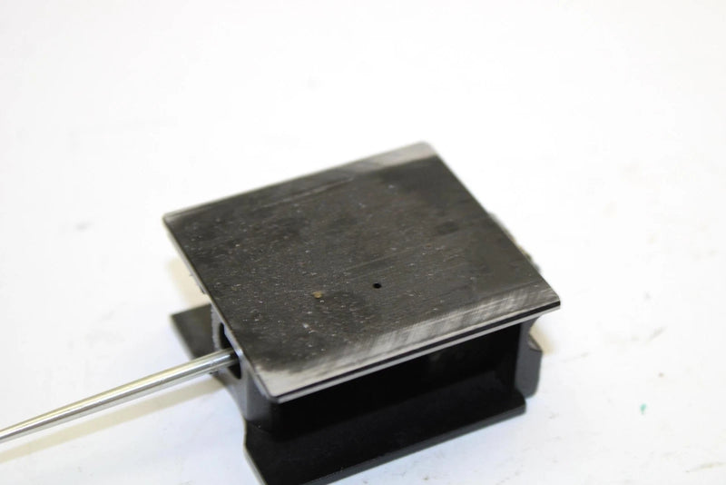 97 Yamaha Vmax 600 Oem Carburetor Valve Throttle W/Needle 8CJ-14112-30-00 SY111