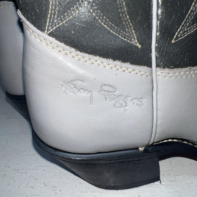 New Women’s Gray Kenny Rodger’s Cowboy Boots. 0702 5.5 5 1/2 M. 20-32