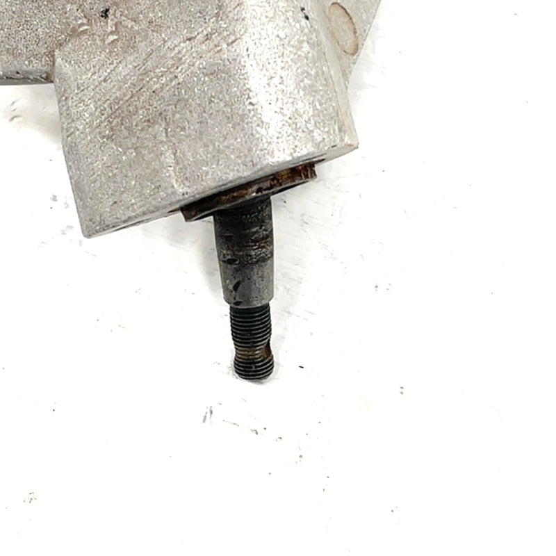 05-06 Polaris Trail Blazer 250 OEM Front Right Hubstrut 5134134 AP221