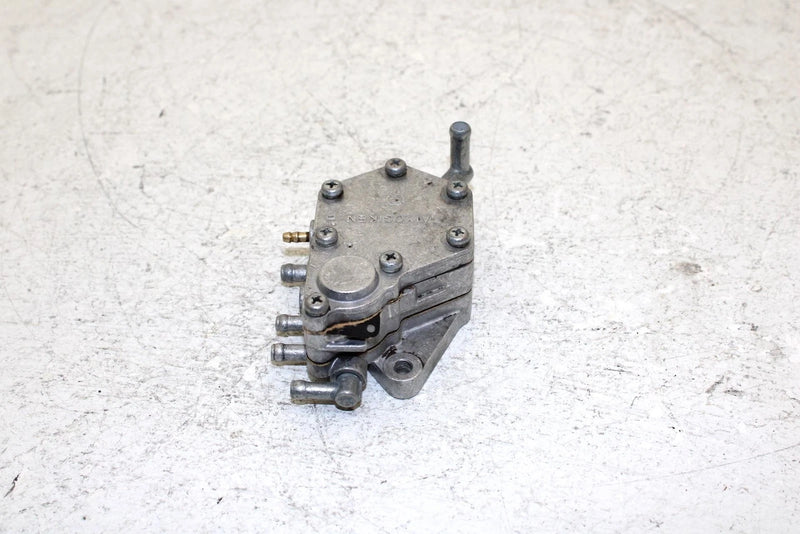 1999 Yamaha Vmax 600 Sx Oem Fuel Gas Pump 8CH-24410-00-00 SY5