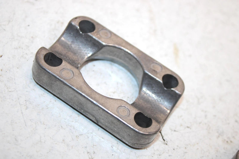 1995 Sea-doo Gti Oem Handlebar Clamp Pair 277000142 JS53