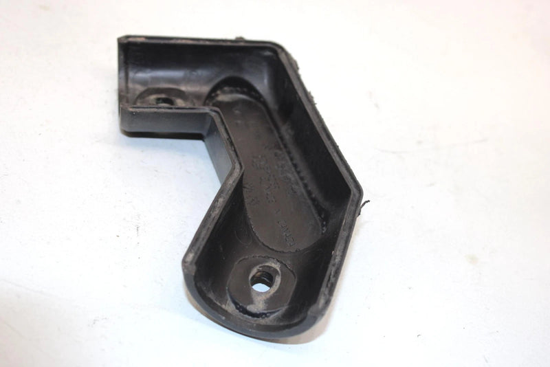 06 Can-am Outlander 400 Oem Bumper Corner Cap 705001043 AB0