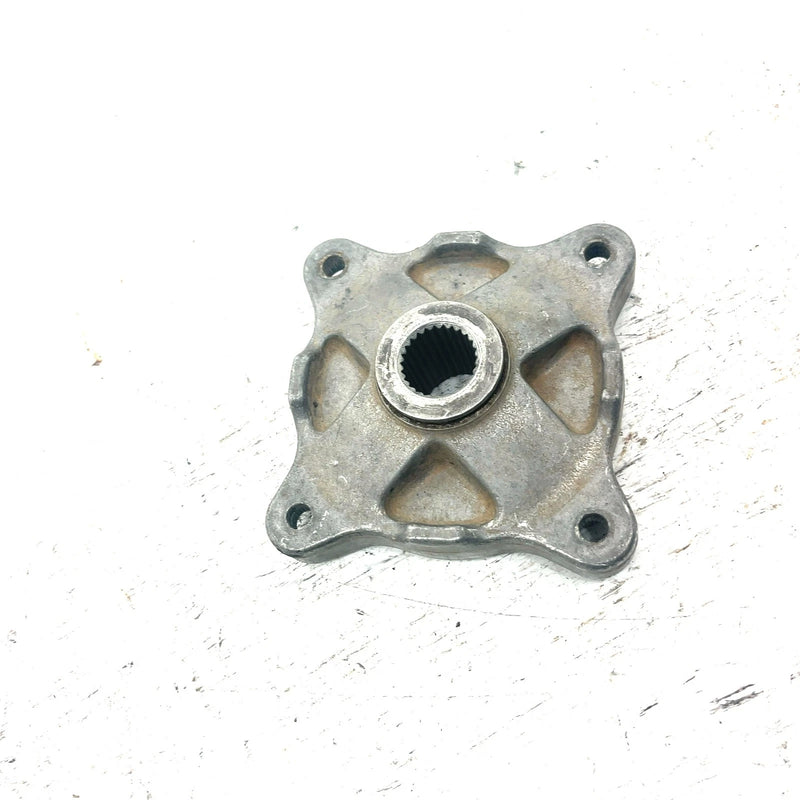 99-00 Polaris Sportsman 335 4X4 OEM Rear Wheel Hub (No Studs) 5131649 AP249