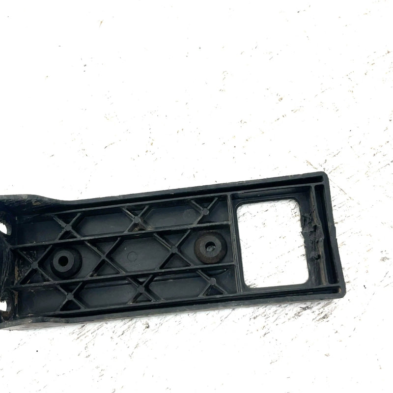 16-22 Can-Am Defender HD10 OEM Battery Fixation Plate 710004788 XB0