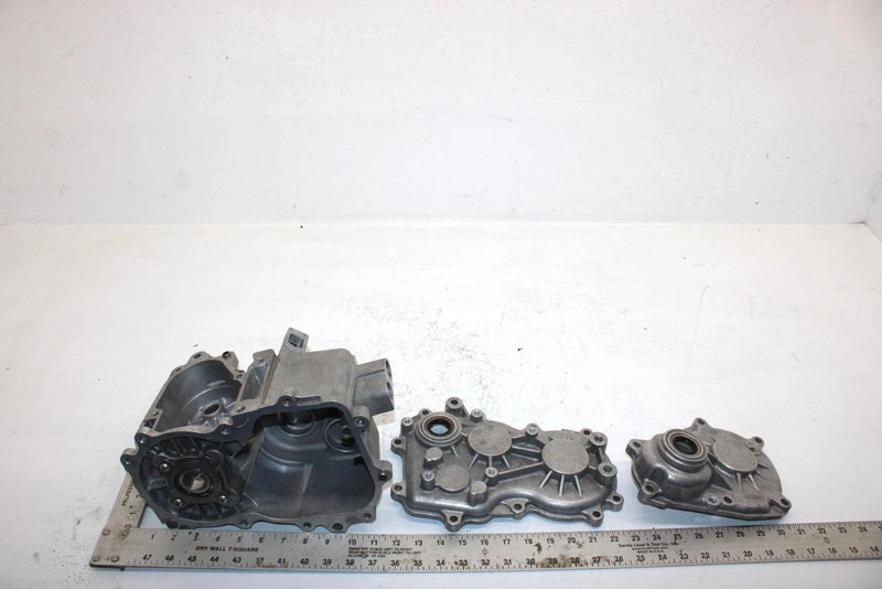 2001 Polaris Magnum 500 Oem Transmission Case Set 3233610 3233781 AP157