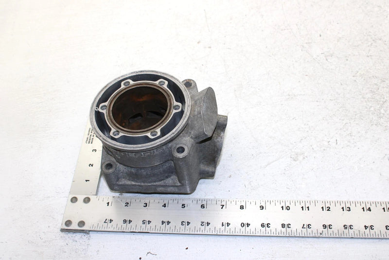 1999 Polaris 500 Xc Oem 70.5mm Bore Cylinder 3021043 SP37