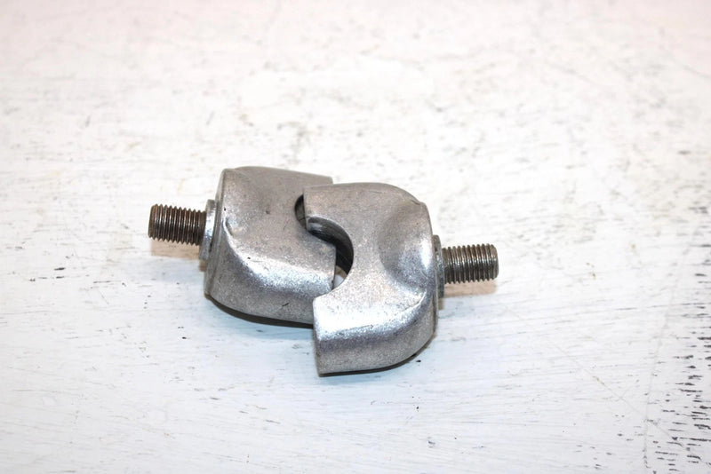 1983 Honda Atc 110 A Oem Lower Handlebar Mount Pair 53130-HB9-000 AHS