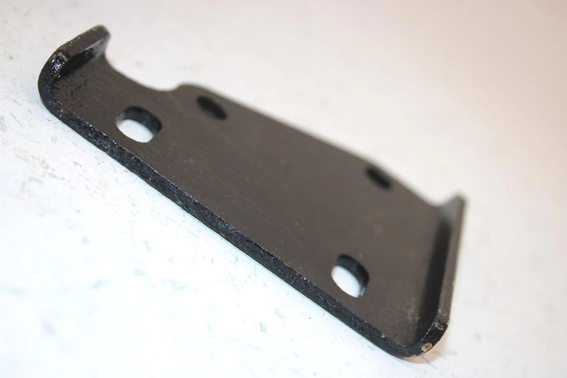 01 Yamaha  Kodiak  2wd Oem Exhaust Pipe Bracket 5GH-1477K-00-00 AY29