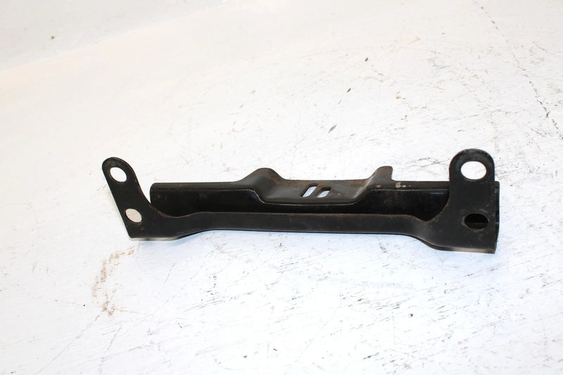 2002 Polaris Magnum 325 Oem Carb Support Bracket 5245671-067 AP185