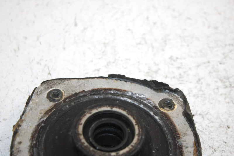 1994 Kawasaki 750 Ss Super Sport Oem Bearing Holder 13091-3730 JK9