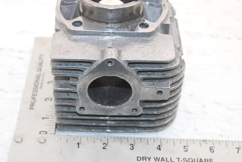 1979 Yamaha Enticer 340 Oem Right Side Cylinder 8H9-11321-00-00 SY66
