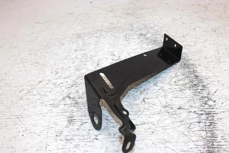 1999 Polaris 500 Indy Oem Airbox Support Bracket 5241792-067 SP50