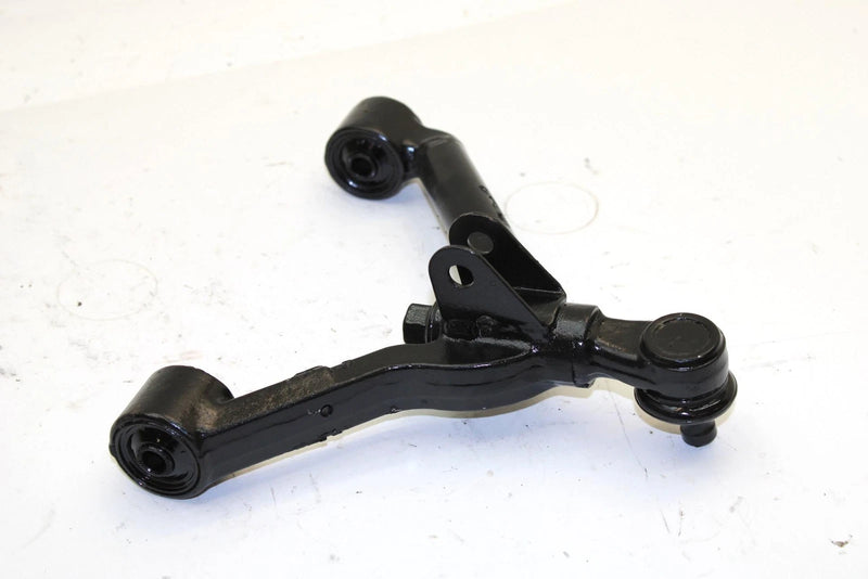1988 Suzuki Quadrunner 250 Oem Front Upper Right A Arm 52430-19B11 AS18