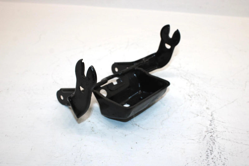 1993 Kawasaki Bayou 300 Oem Headlight Stay Bracket 35011-1413 AK24
