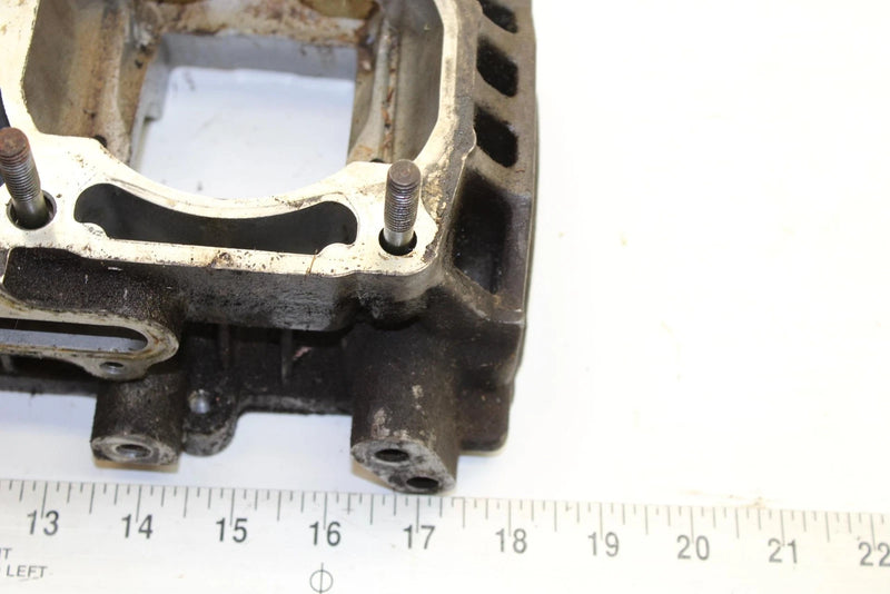 2002 Yamaha Sx600r Oem Top Crankcase 8CH-15100-03-00 SY87