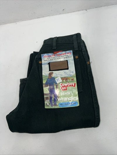 New Women’s Cowboy Cut Green Wrangler Denim Jeans. 10x34 I-7