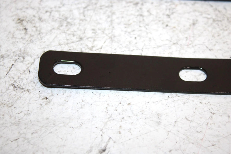 96 Polaris Trail Boss Oem Mud Flap Bracket Pair 5430973-133 AP74
