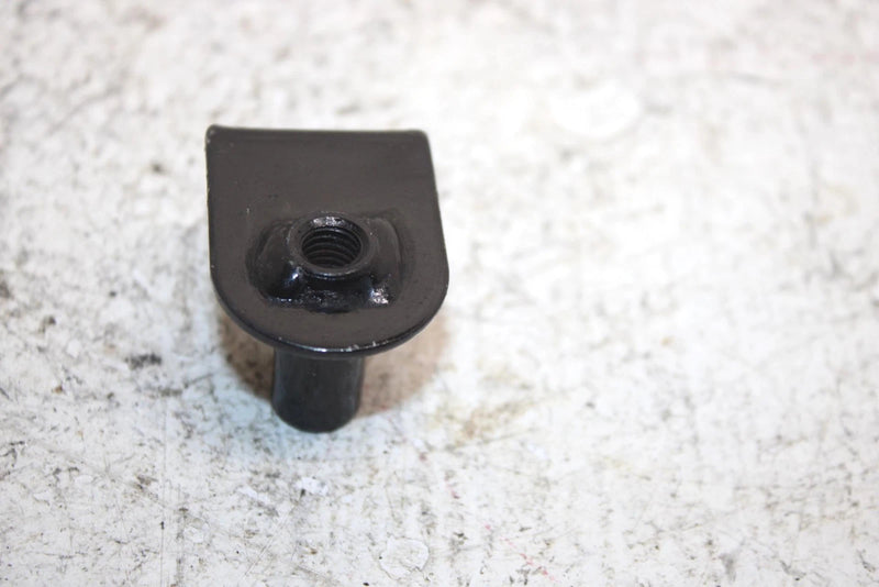 1998 Honda Foreman Fourtrax Oem Rubber Mounting Nut 50607-HM7-700 AH35