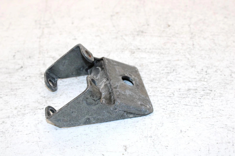 1990 Yamaha Phazer Ii Oem Engine Bracket 3 8V0-21429-01-00 SY16