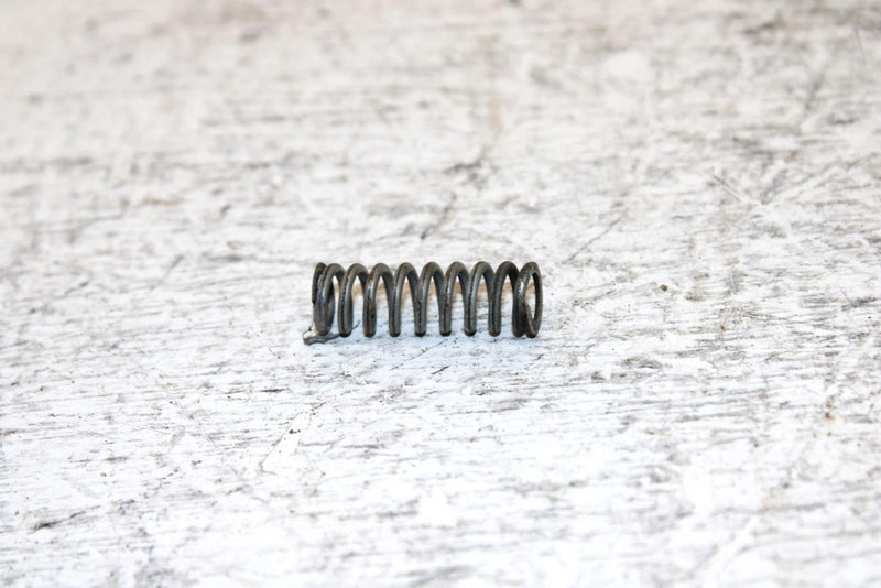 2004 Polaris Sportsman 500 Oem Shift Spring 3233830 AP18
