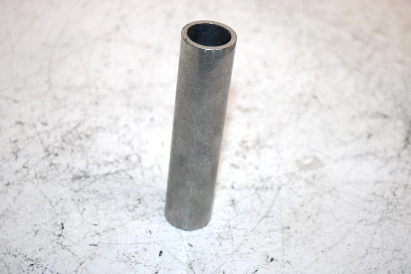 08 Arctic Cat M1000 Sno Pro Efi 153in Oem Rear Axle (Spacer) 1604-810 SAS5