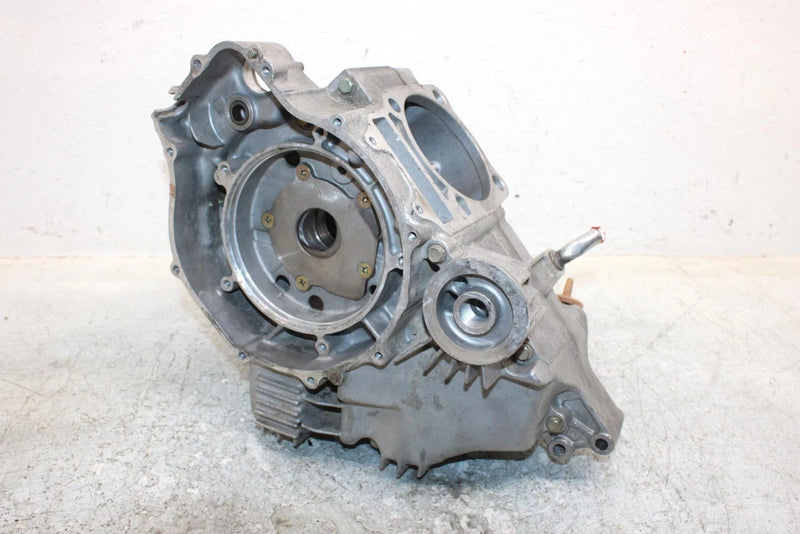 2000 Polaris Trail Boss Oem Crankcase 3086793 AP171