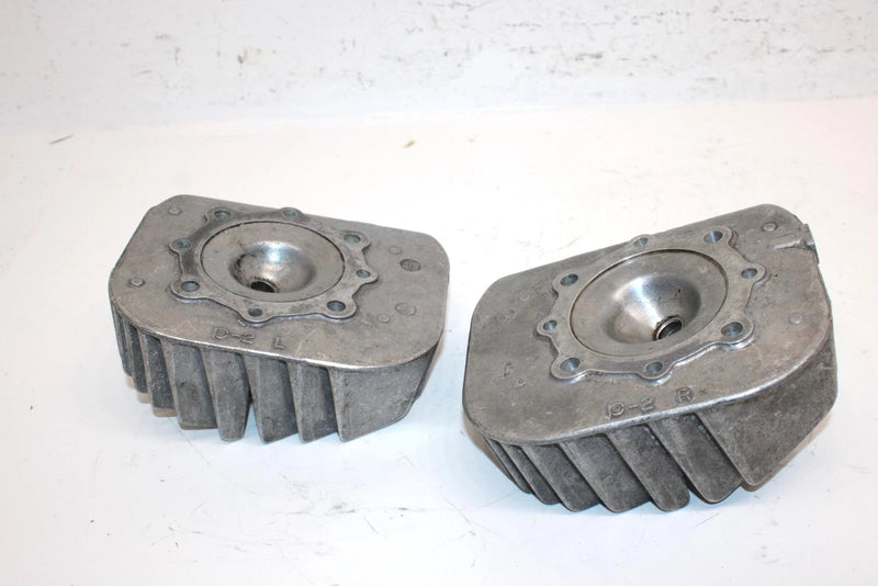 1988 Yamaha Phazer Oem Cylinder Head Set 8V0-11121-01-00 8V0-11111-01-00 SY26