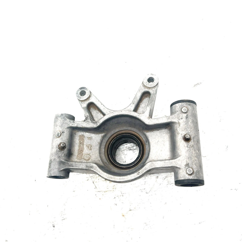 2016  Polaris Sportsman SP 850 OEM Right Rear Bearing Carrier 5143608 AP239