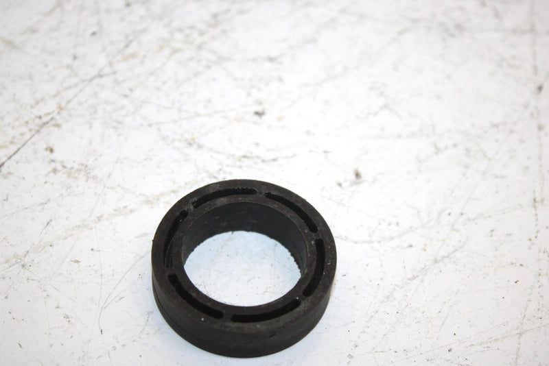 06 Arctic Cat Crossfire 700 Efi Oem Rear Upper Idler Wheel Spacer 2604-980 SAS7