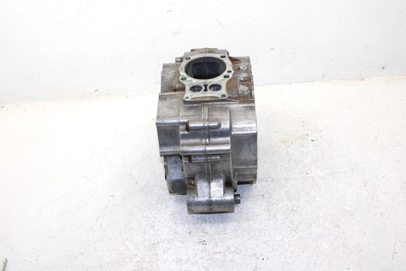 2000 Honda Trx 250 Recon Oem Crankcase 11100-HM8-000 AH52