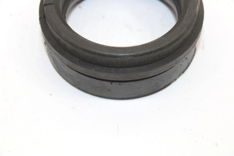 1998 Ski-doo Mach Z Oem Airbox Carburetor Adapter 570069100 SS102