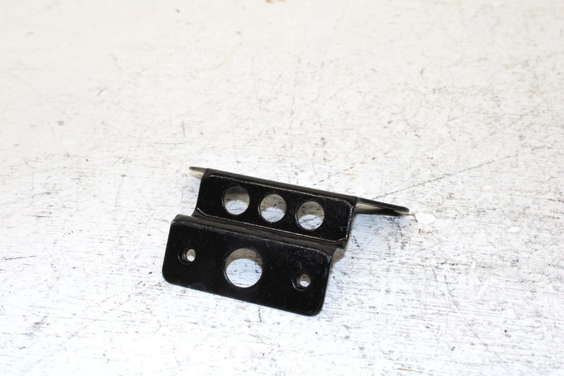 2000 Kawasaki Prairie 300 Oem Right Storage Case Bracket 11049-1734 AK31.1