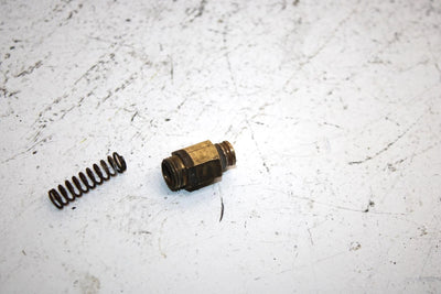 90 Yamaha Exciter Oem Choke Plunger Spring and Cap 8U9-14174-00-00 SY3