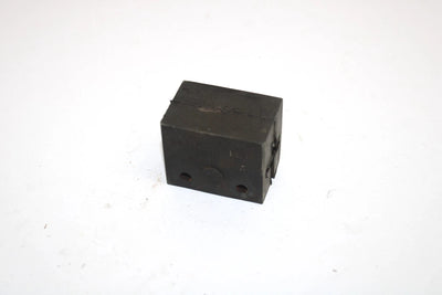 1996 Ski-doo Mxz 583 Oem Rear Suspension Bump Stop 570036700 Q5079