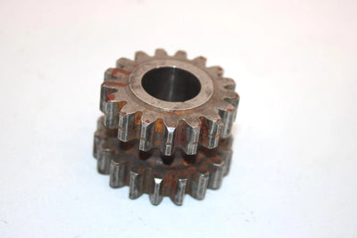 02 Yamaha  Big Bear 400 4x4 Oem 2nd Pinion Gear (17T/18T) 4KB-17121-00-00 AYS