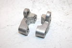 1985 Honda Atc 110a All Terrain Oem Upper Handlebar Clamp Set 53121-958-000 AH58