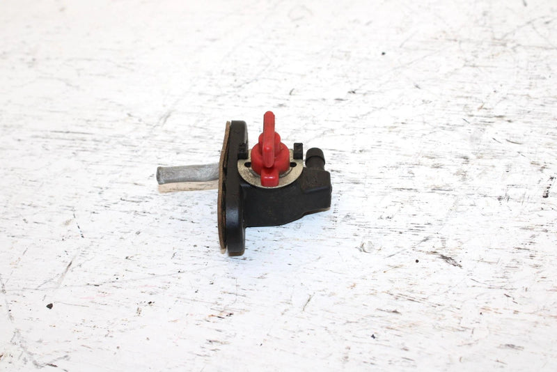 1997 Polaris Sport 400l Oem Fuel Petcock 7051006 AP214
