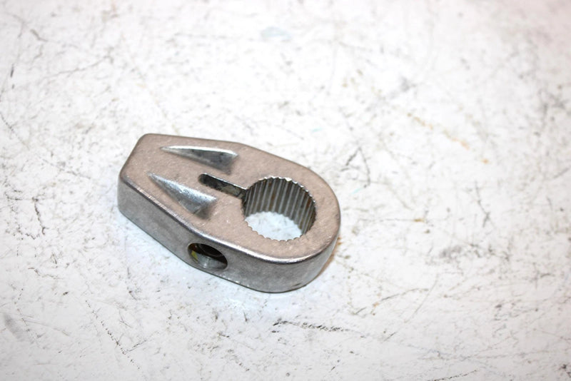 04 Arctic Cat Sabercat 600 Efi Oem Steering Shaft Arm 0605-635 Q2188