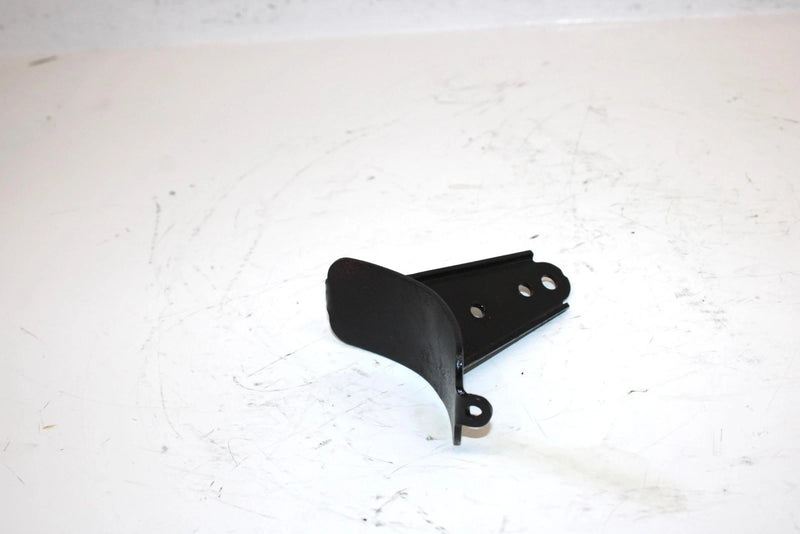 1997 Arctic Cat Zr 580 Oem Exhaust Pipe Bracket 0712-153 SA43