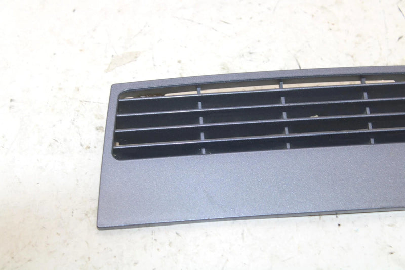 1988 Yamaha Enticer 340 Oem Center Hood Louver 83T-77134-00-00 SY130