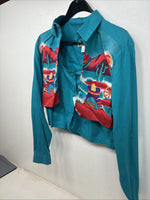 New Women’s Wrangler Blue Designed Long Sleeve Button Up Medium YY-90