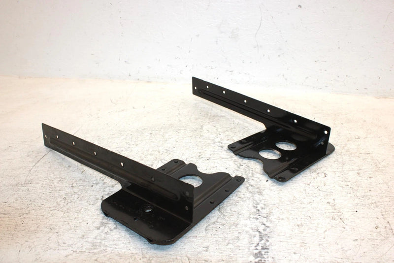 1998 Ski-doo Mach 1 700 Oem Rear Skid Mount Set 518318923 518318924 SS3