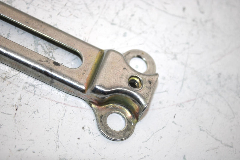 86 Honda Trx200 Sx A  Oem Handlebar Cover Stay 53206-HB3-000 AH27
