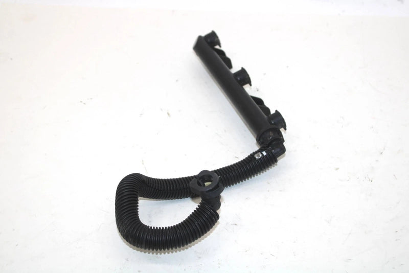 2013 Ski-doo Mxz 600 Oem Fuel Rail 420874960 SS64
